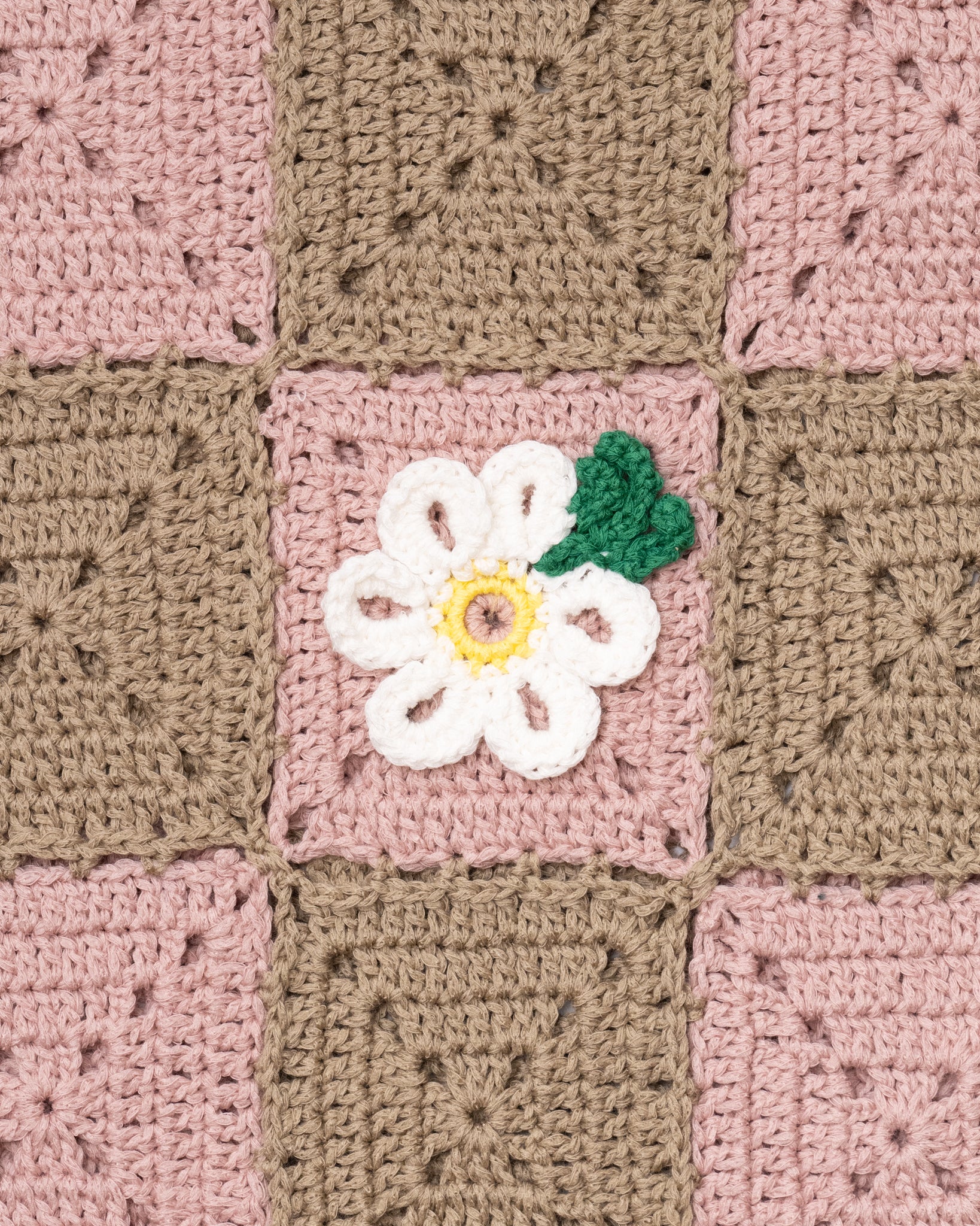 CROCHET FLOWER MOTIF HAND KNIT STOLE - PINK / BEIGE