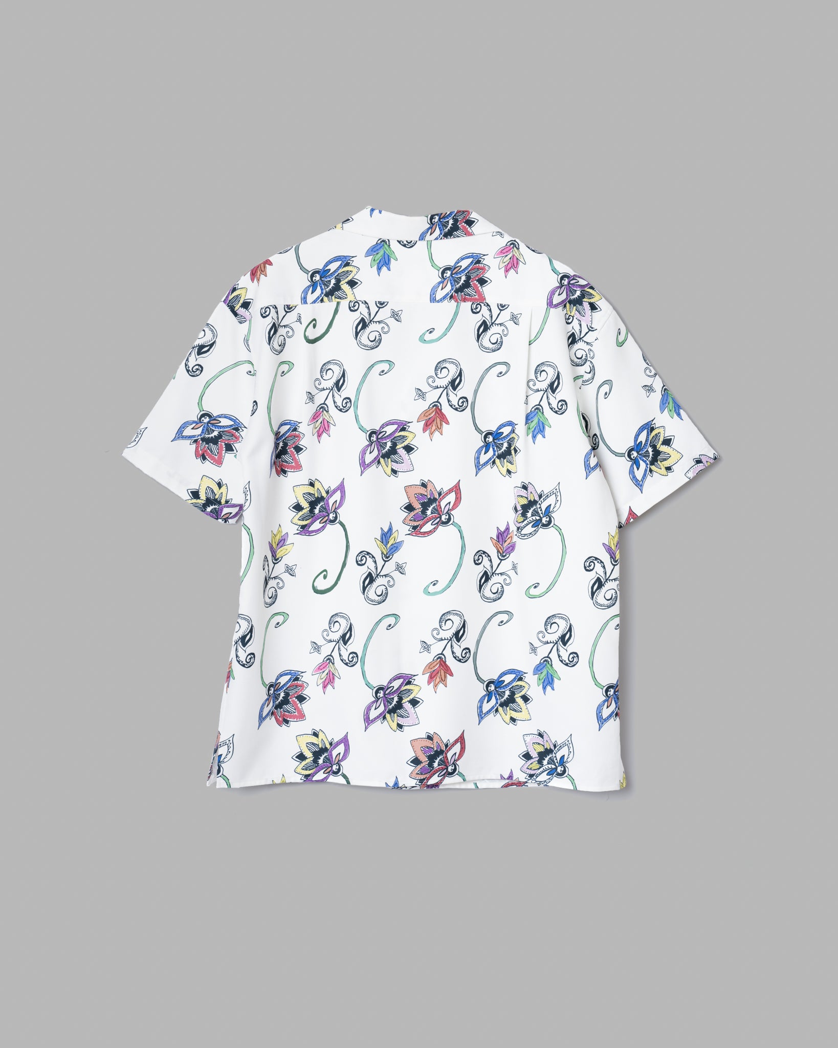 [Reservation sale] Hand -Painted Botanical Print Open Collar Shirts -White